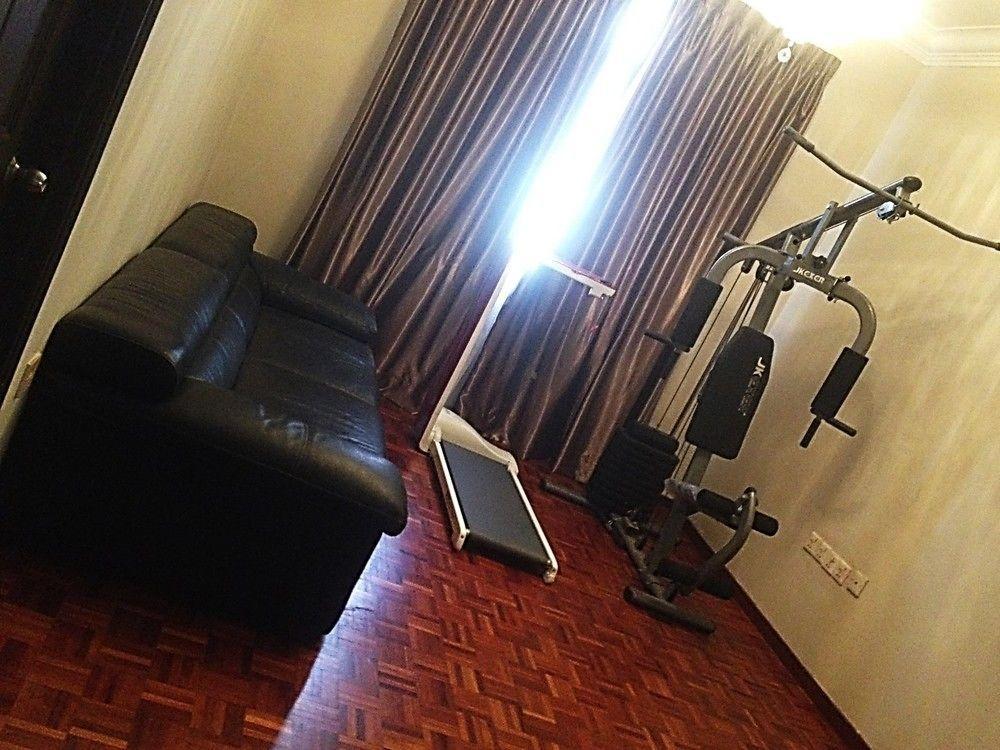 Here Hotel Skudai Bagian luar foto