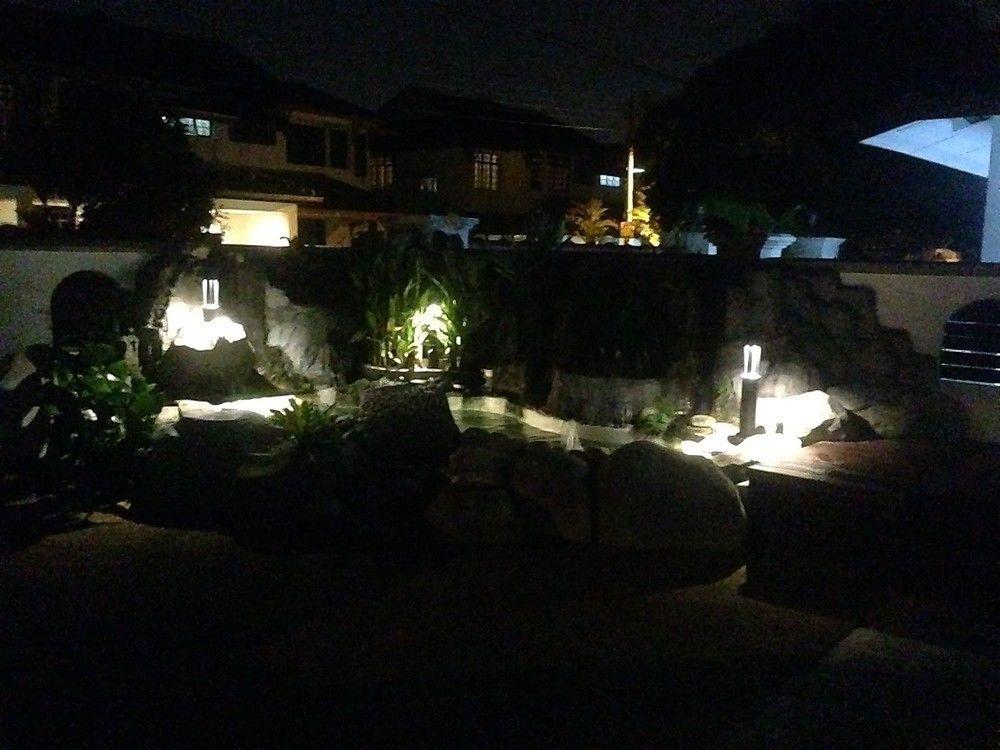 Here Hotel Skudai Bagian luar foto